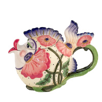 Kissy Fish Teapot