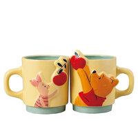 Disney Pair Kiss Mugs Pooh & Piglet Apple