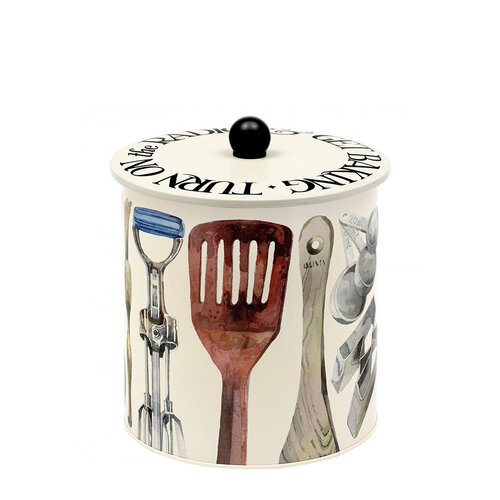 Making and Baking Biscuit Barrel