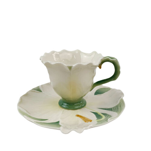 Ginger Lily Cup & Saucer